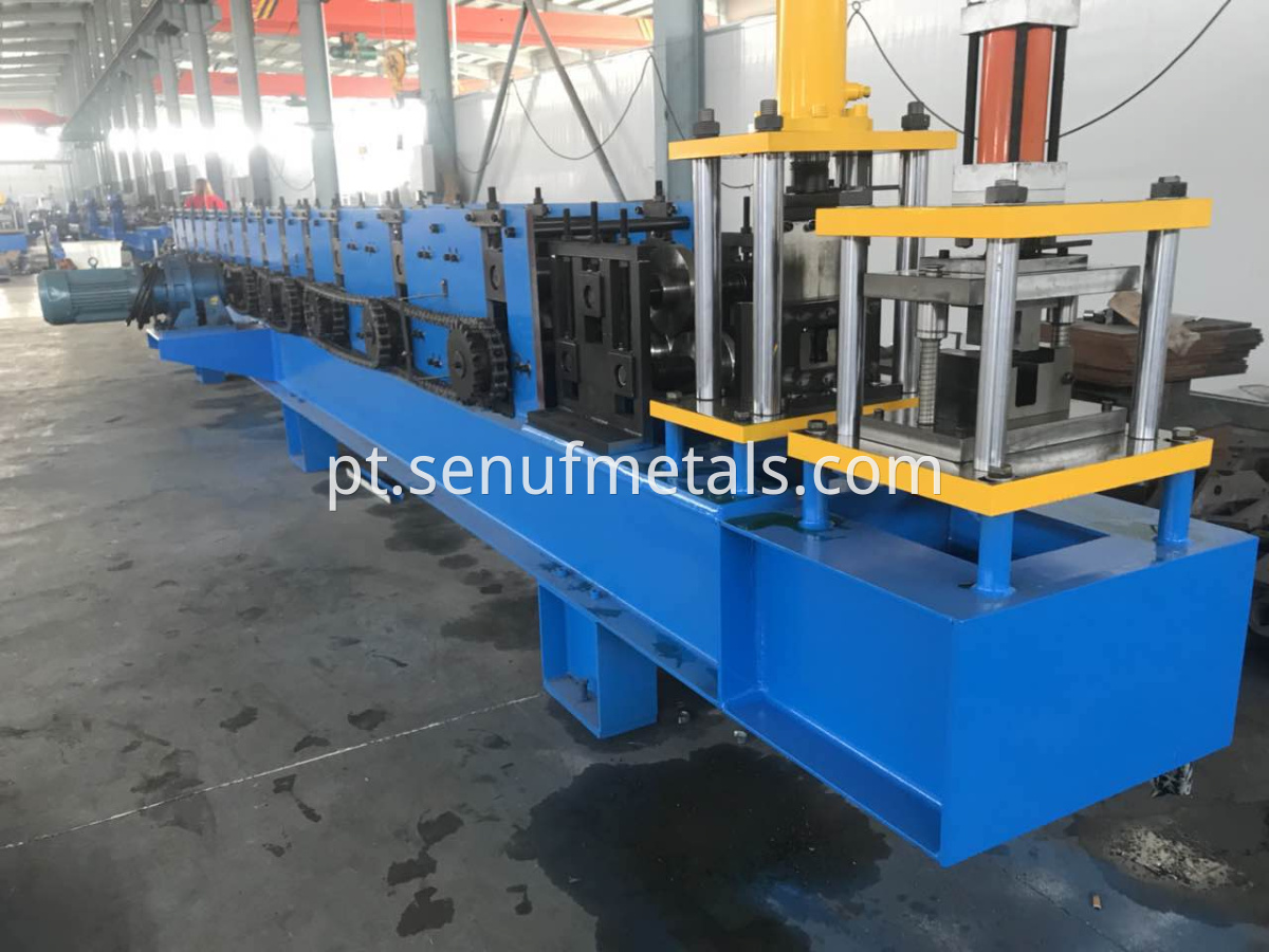 Gable Border and Snow Stopper forming machine (9)